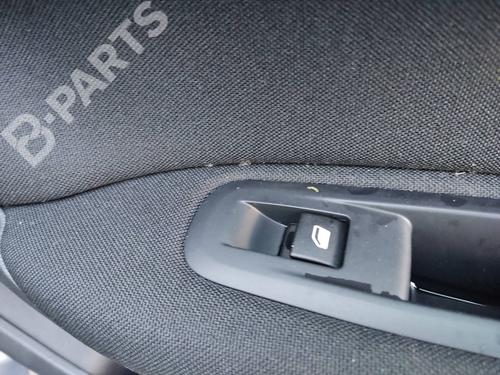 Used Right rear window switch Right rear window switch PEUGEOT 308 II (LB_, LP_, LW_, LH_, L3_) 1.6 BlueHDi 120 (120 hp) 9309270 9309270
