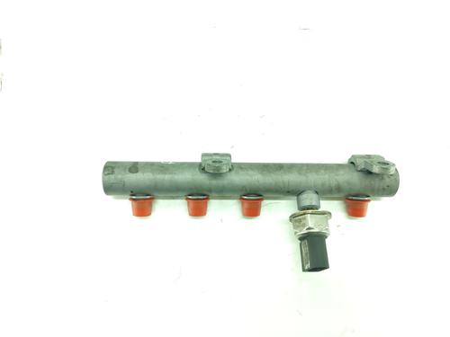 Used Injection rail VW TOUAREG (7LA, 7L6, 7L7) 3.0 V6 TDI (225 hp) 30125199