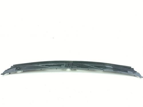 Used Scuttle panel Scuttle panel SUZUKI GRAND VITARA II (JT, TE, TD) 1.9 DDiS All-wheel Drive (JT419, TD44, JB419WD, JB419XD,... (129 hp) 33456618 33456618