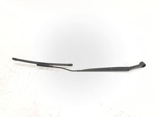 Used Front windshield wiper arm Front windshield wiper arm HYUNDAI i20 III (BC3, BI3) 1.2 (84 hp) 40120930 40120930