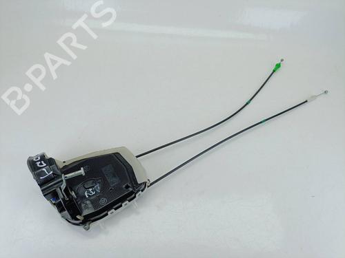 Serrure arrière droite TOYOTA YARIS (_P13_) 1.4 D (NLP130_, NLP130) (90 hp) 25878790
