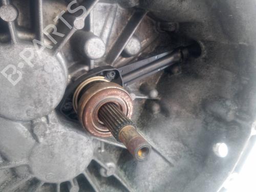 Gearbox RENAULT LAGUNA II Grandtour (KG0/1_) 1.9 dCi (KG0G) | BP10321025M3 