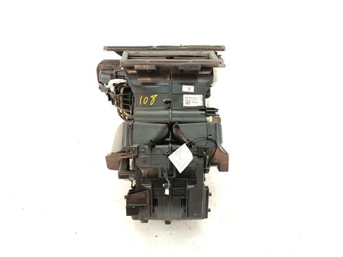 Used Heater matrix box Heater matrix box DACIA SANDERO III 1.0 TCe 90 (91 hp) 33538417 33538417