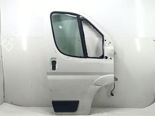 Used Right front door Right front door 39552339 39552339