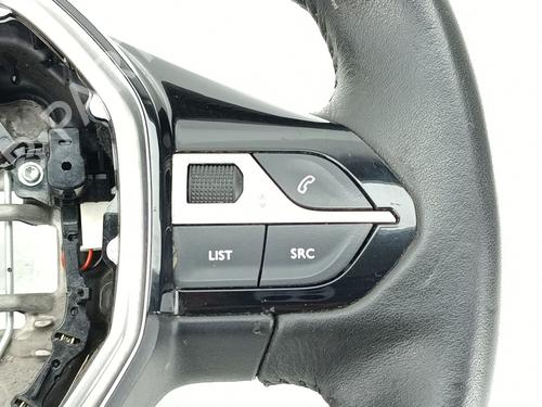 Steering wheel PEUGEOT 2008 II (UD_, US_, UY_, UJ_, UR_, UC_) 1.2 PureTech 130 (USHNS, URHNS) | BP30931824C49