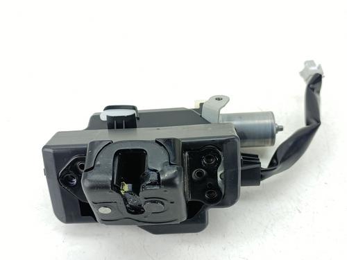 Used Tailgate lock Tailgate lock TOYOTA RAV 4 IV (_A4_) 2.5 Hybrid (AVA42_) (155 hp) 40083712 40083712