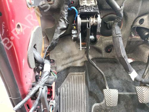 Pédale d'embrayage KIA XCEED (CD) 1.0 T-GDI (120 hp) 32135118