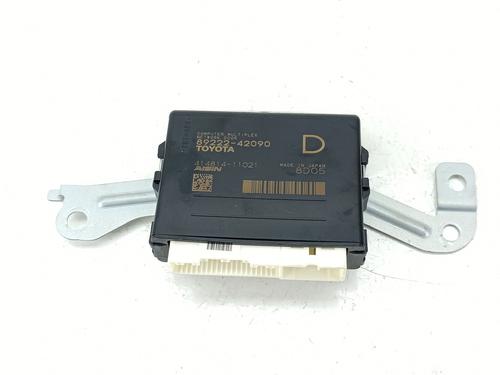 Used Electronic module Electronic module TOYOTA RAV 4 IV (_A4_) 2.5 Hybrid (AVA42_) (155 hp) 40080904 40080904