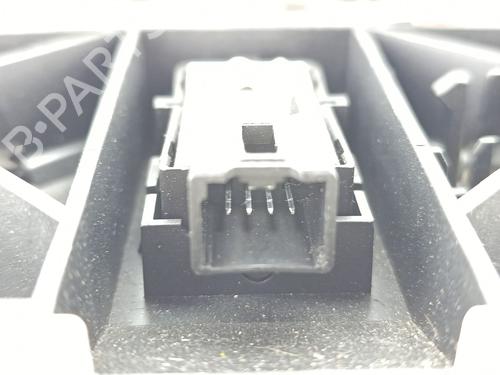 Interior roof light LAND ROVER RANGE ROVER SPORT I (L320) 3.6 D 4x4 | BP30456832I8 