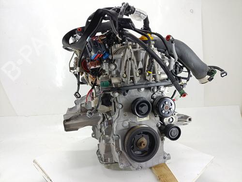 Used Engine RENAULT MEGANE IV Hatchback (B9A/M/N_) 1.2 TCe 130 (B9MR) (130 hp) 25879215