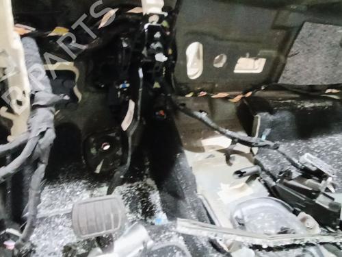 Used Break pedal Break pedal 37491676 37491676
