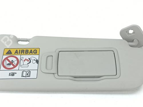 Used Right sun visor Right sun visor 38304702 38304702
