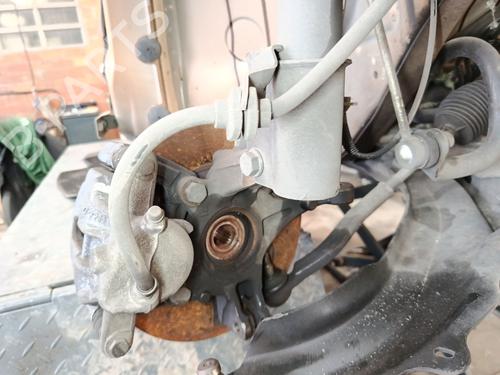 Right front steering knuckle RENAULT CAPTUR I (J5_, H5_) 0.9 TCe 90 | BP32516498M26