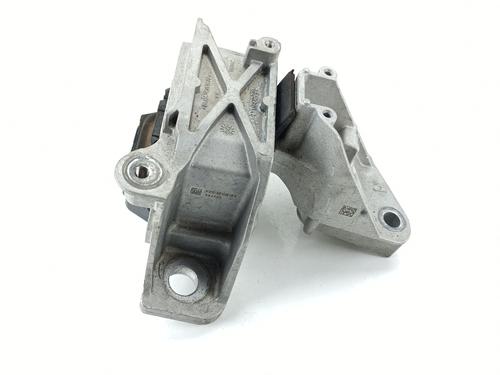 Used Engine mount FORD KUGA III (DFK) [2019-2025]  29417908