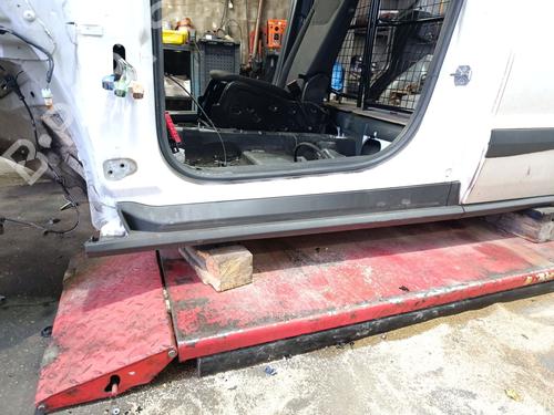 Other FORD TRANSIT COURIER B460 Box Body/MPV 1.5 EcoBlue | BP38801667O1 - Image 2