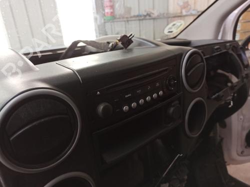 Used Radio PEUGEOT PARTNER Box Body/MPV 1.6 HDi / BlueHDi 75 (75 hp) 26547783