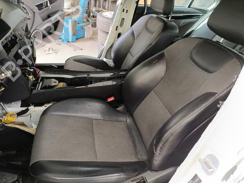 Used Left front seat MERCEDES-BENZ C-CLASS (W204) C 220 CDI (204.002) (170 hp) 26547952