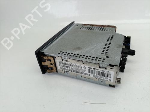 Radio RENAULT CLIO II (BB_, CB_) 1.2 16V (BB05, BB0W, BB11, BB27, BB2T, BB2U, BB2V, CB05,... | BP25876613E6 