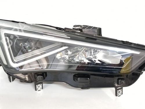 Used Right headlight SEAT LEON (KL1, KLG) 1.5 eTSI (150 hp) 32450446
