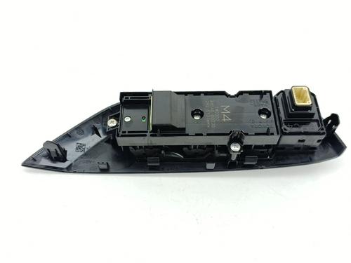 Left front window switch TOYOTA YARIS (_P21_, _PA1_, _PH1_) 1.5 (MXPA11) | BP32694898I27 - Image 3