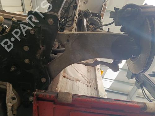 Left front suspension arm PEUGEOT 2008 II (UD_, US_, UY_, UJ_, UR_, UC_) 1.2 PureTech 130 (USHNS, URHNS) | BP30699943M12