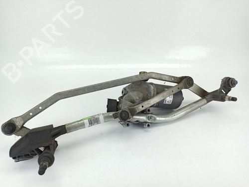 Front wiper motor RENAULT LAGUNA III Grandtour (KT0/1)  | BP9148945M29 