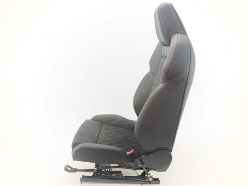 Right front seat AUDI A3 Sportback (8YA, 8YF) 35 TFSI Mild Hybrid | BP33337682C16 - Image 9