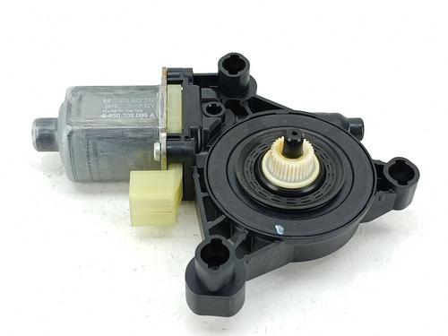 right-rear-window-motor-audi-a3-sportback-8ya-8yf-2019-33934258 main image