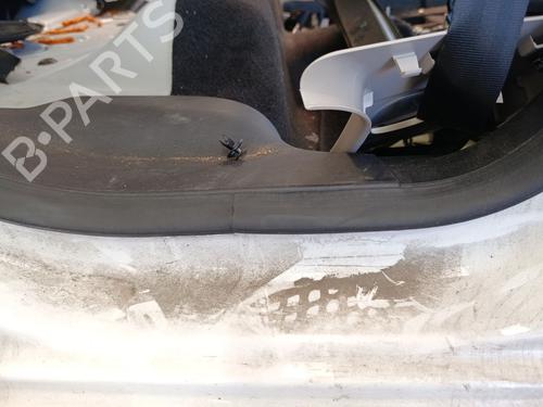 Gummiliste CITROËN C3 III (SX) 1.2 PURETECH 82 | BP39237272C142 - Image 2