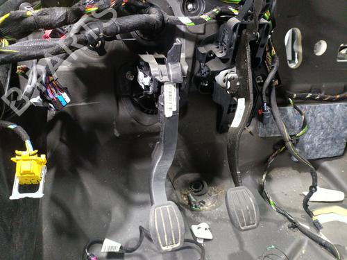 Used Clutch pedal Clutch pedal CITROËN JUMPY III Van (V_) 1.5 BlueHDi 100 (102 hp) 40072071 40072071