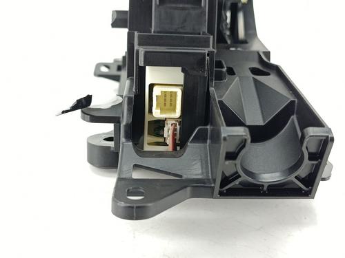 Gear lever TOYOTA YARIS (_P13_) 1.5 Hybrid (NHP130_, NHP130) | BP31358408M90 