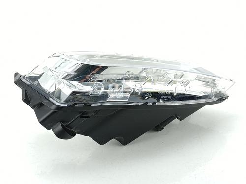 Left front fog light SEAT ATECA (KH7, KHP) 1.5 TSI | BP32666388C30  - Image 5