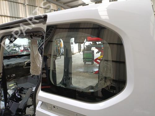 Panel rude bagtil venstre PEUGEOT RIFTER 1.5 BlueHDi 130 (130 hp) 33112363