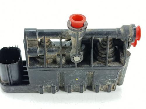 Electronic module LAND ROVER DISCOVERY IV (L319) 3.0 TD 4x4 | BP37074171M83 - Image 3