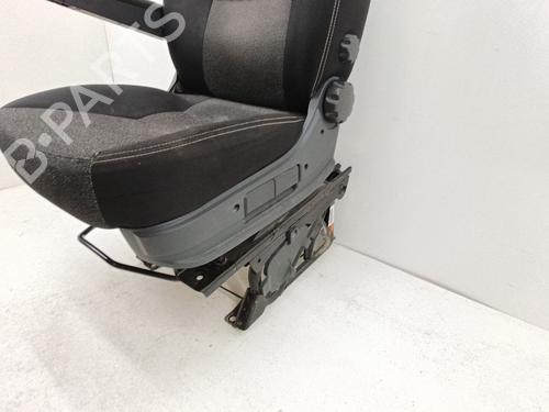 Left front seat FIAT DUCATO Platform/Chassis (250_) 180 Multijet 3,0 D | BP36993668C15 - Image 3
