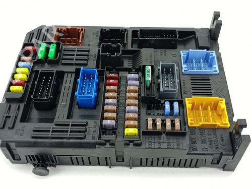 Used Fuse box CITROËN C3 III (SX) 1.5 BlueHDi 100 (SXYHYP, SXYHTU) (102 hp) 32383760