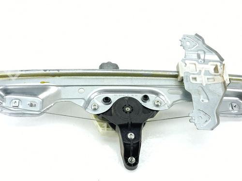 Rear left window mechanism NISSAN QASHQAI II (J11, J11_) 1.3 DIG-T | BP30743651C24