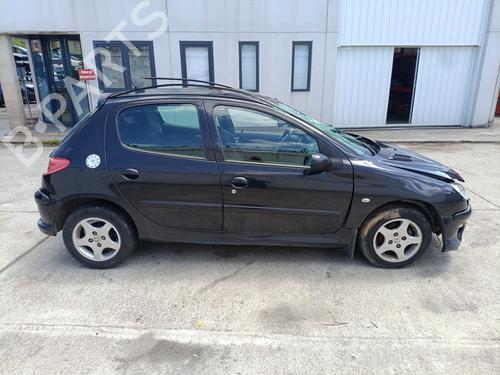 Fuse box PEUGEOT 206 Hatchback (2A/C) 1.4 HDi eco 70 | BP25876581E1 