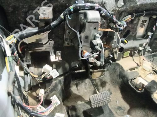 Used Break pedal Break pedal MITSUBISHI OUTLANDER III (GG_W, GF_W, ZJ, ZL, ZK) Plug-in Hybrid (GG2W) (200 hp) 35895957 35895957