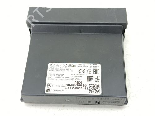 Used Electronic module Electronic module CITROËN C4 III (BA_, BB_, BC_) 1.2 PureTech 130 (BAHNSA, BAHNSB) (130 hp) 40595637 40595637