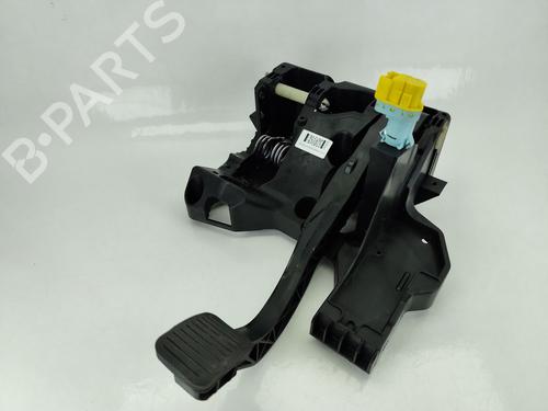 Used Break pedal FIAT DUCATO Van (250_) 140 Multijet 2,2 D (140 hp) 28125701