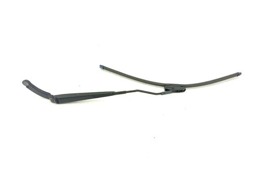 front-windshield-wiper-arm-renault-clio-iv-bh_-2012-2013-2014-2015-2016-2017-2018-2019-2020-2021-32751271 main image