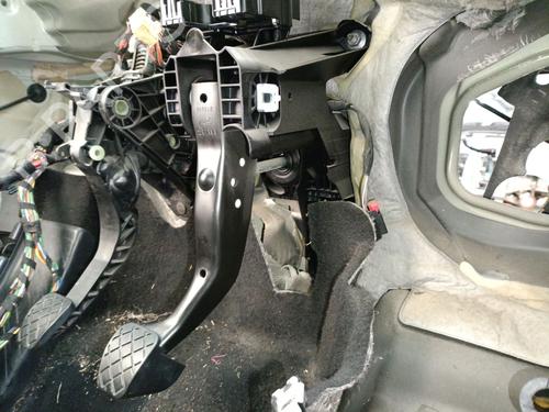 bremsepedal VW GOLF VII Variant (BA5, BV5) 1.6 TDI | BP30685726I19