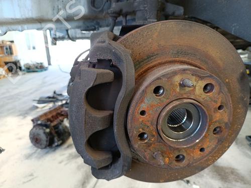 Used Left front brake caliper Left front brake caliper 38873925 38873925