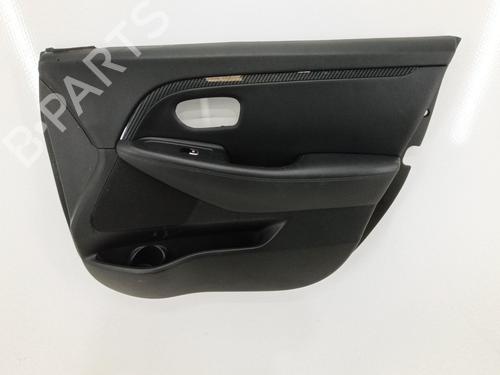 Høyre frontpanel Høyre frontpanel 37992087 37992087
