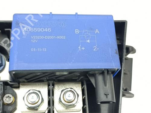 Fuse box VOLVO V40 Hatchback (525) D2 | BP37270549E1 - Image 3