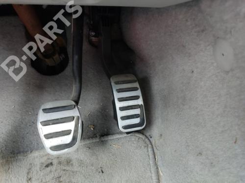 pedal-volvo-c30-533-20-d-2006-2007-2008-2009-2010-2011-2012-2013-9309850 main image