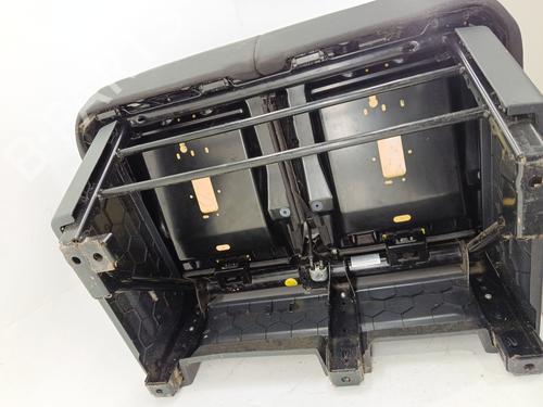 Right front seat VW CRAFTER Van (SY_, SX_)  | BP32162345C16 