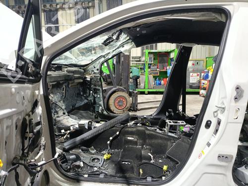 rubber-door-seal-toyota-c-hr-_x1_-2016-31799482 main image