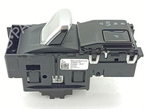 Used Gear lever Gear lever SEAT LEON (KL1, KLG) 1.5 eTSI (150 hp) 32450460 32450460